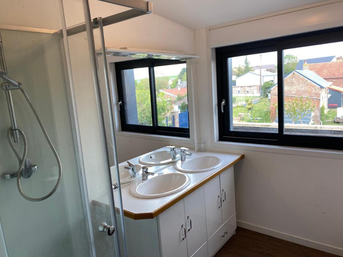 Logement Calme A La Campagne Villa Thennes Eksteriør billede